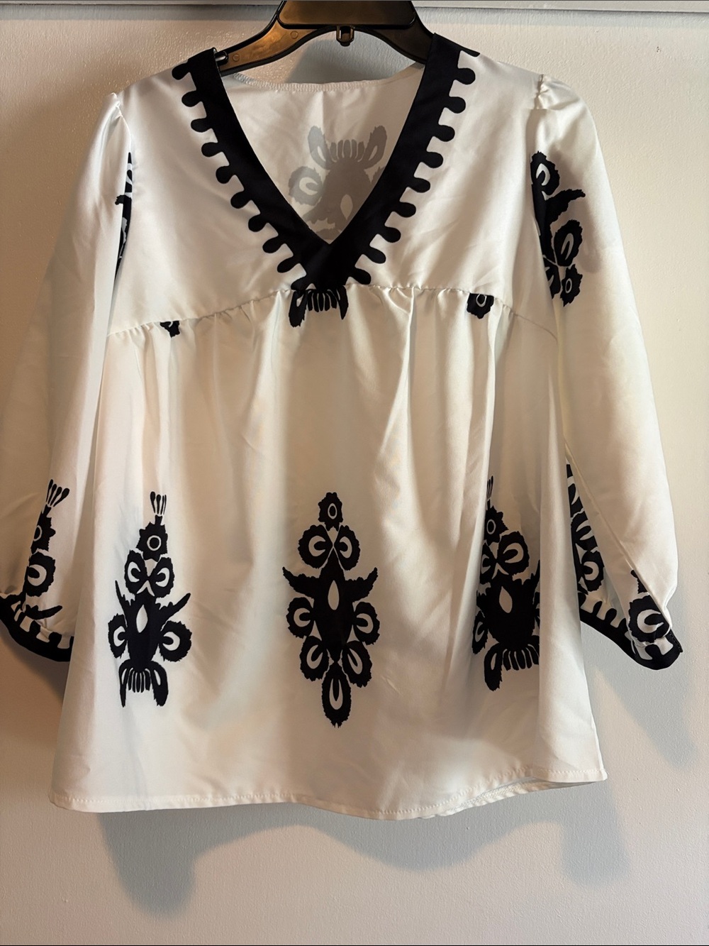 SHEIN White Tunic Top with Black Embroidered Accents